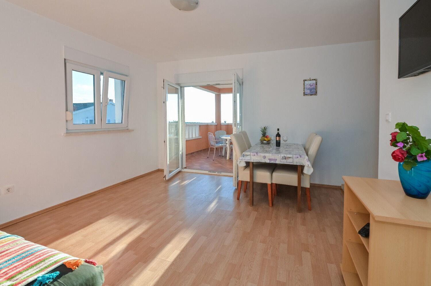 Apartments Ilija ノヴァリャ エクステリア 写真